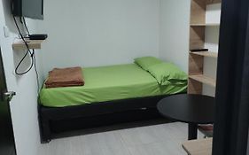 Habitacion Amoblada Sector Laureles-Estadio #1 Madrid